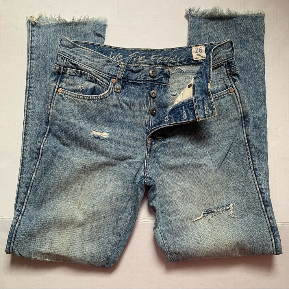 We The Free Blue Wash Denim Jeans Distressed Button Closure Size 26